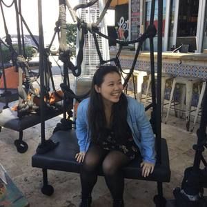 Meet your Posher, Lynn